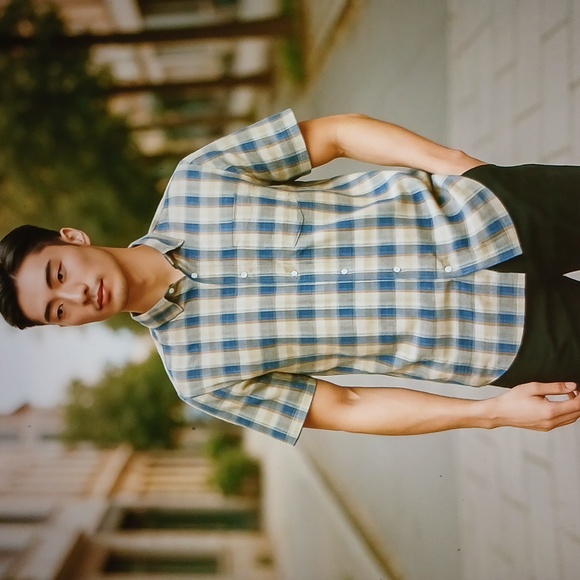 Dockers Small plaid button-up EUC - Picture 3 of 7